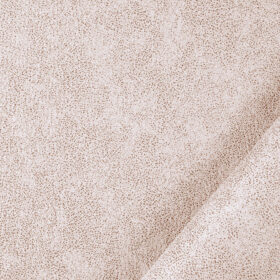 Colore:  Bianco latte
