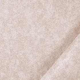 Colore:  Bianco latte