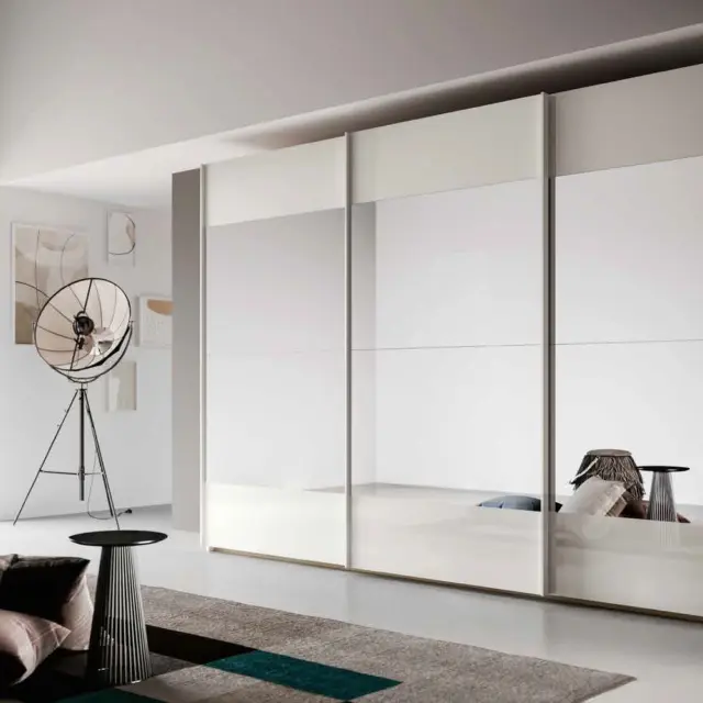 Armadio scorrevole Capitol 3 Ante RQM172