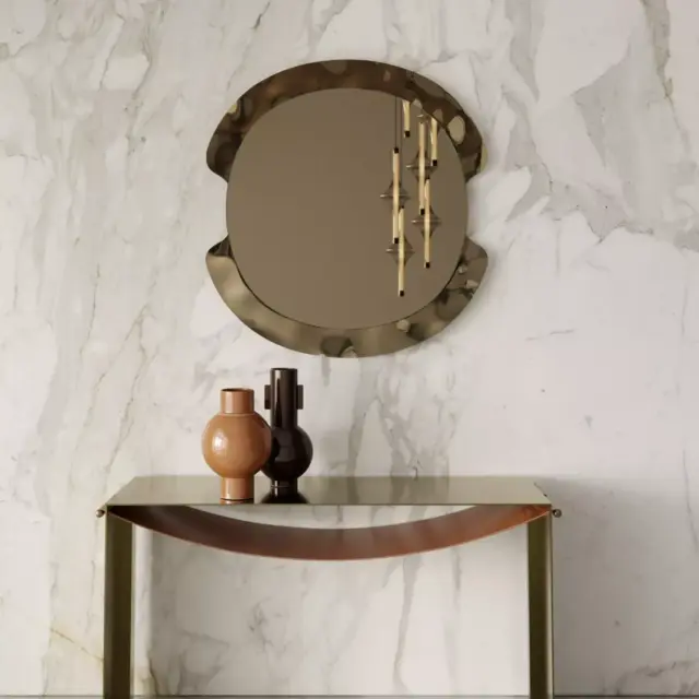 Alternative view of Consolle Piper